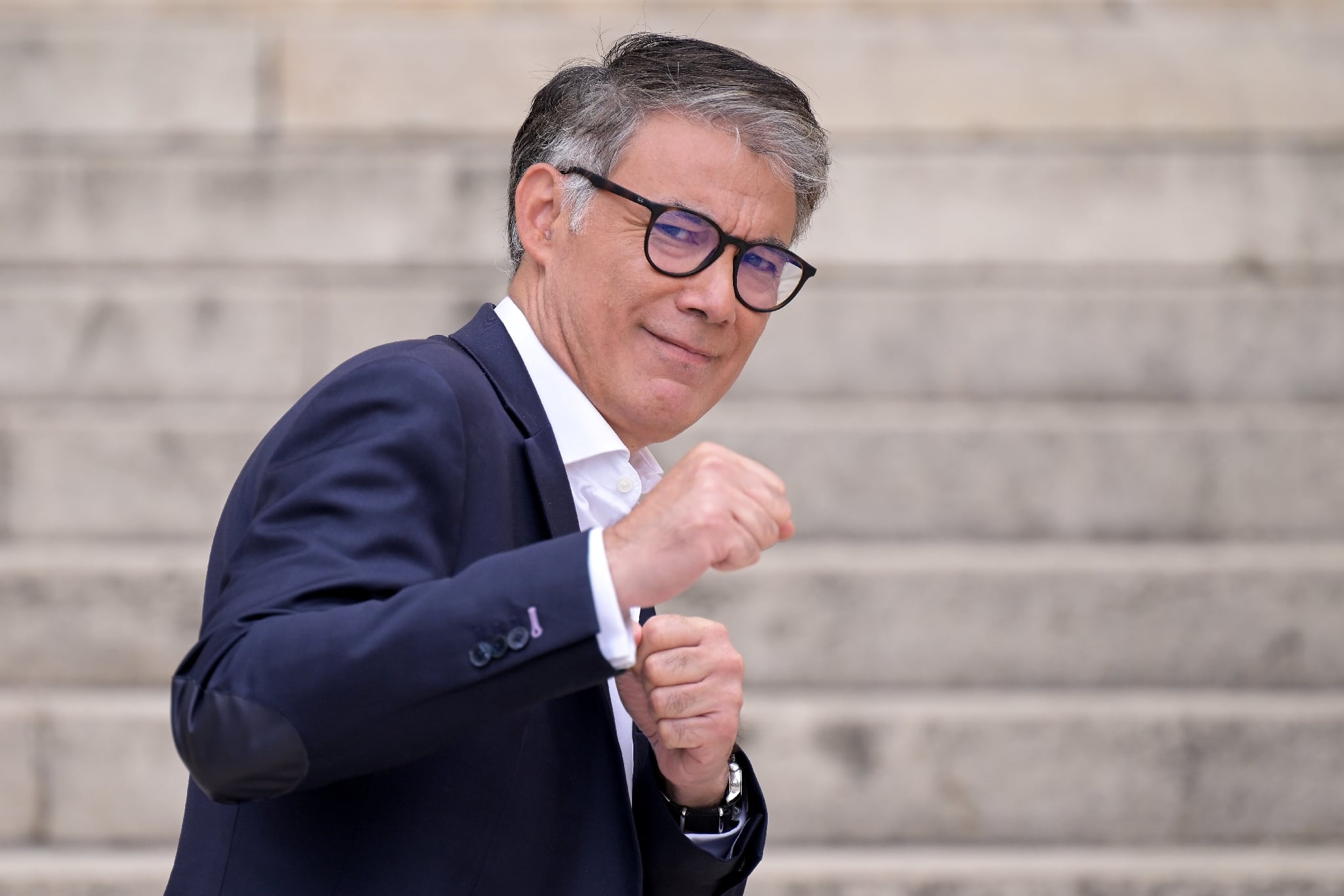 Le Premier secrétaire du PS, élu député du Nouveau Front populaire, Olivier Faure, arrive à l'Assemblée nationale pour la journée d'accueil, le 1er juillet 2024 à Paris