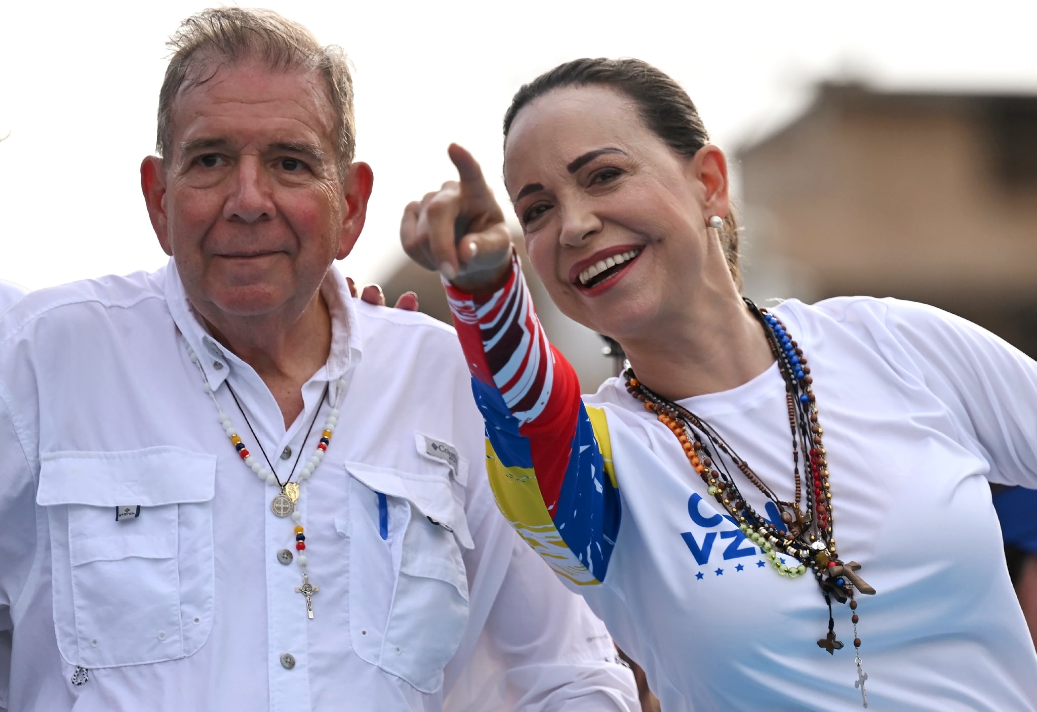 Le candidat de l'opposition vénézuelienne Edmundo Gonzalez Urrutia et Maria Corina Machado à Maracaibo, au Venezuela, le 23 juillet 2024