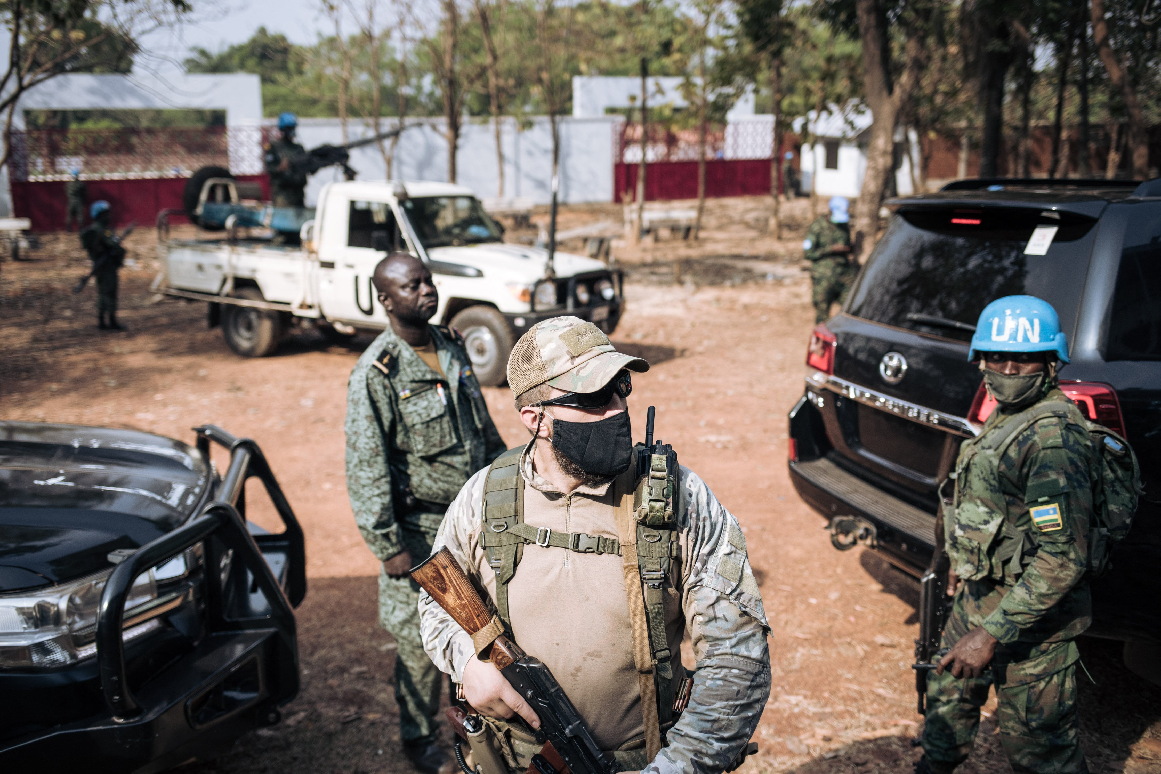 Arrivés en 2018, les mercenaires de Wagner ont mis la main sur les secteurs stratégiques du pays.