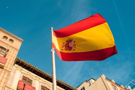 Spain’s Nuclear Shutdown Set to Test Renewables Success Story – Bloomberg