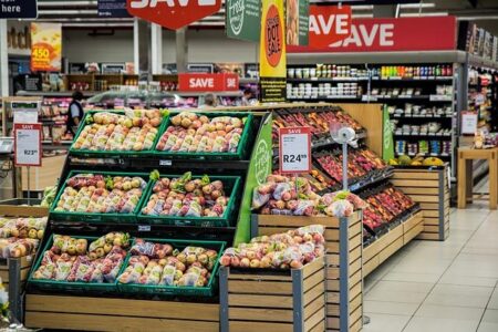 UK retail sales sink as confidence ebbs, CBI says – Reuters UK
